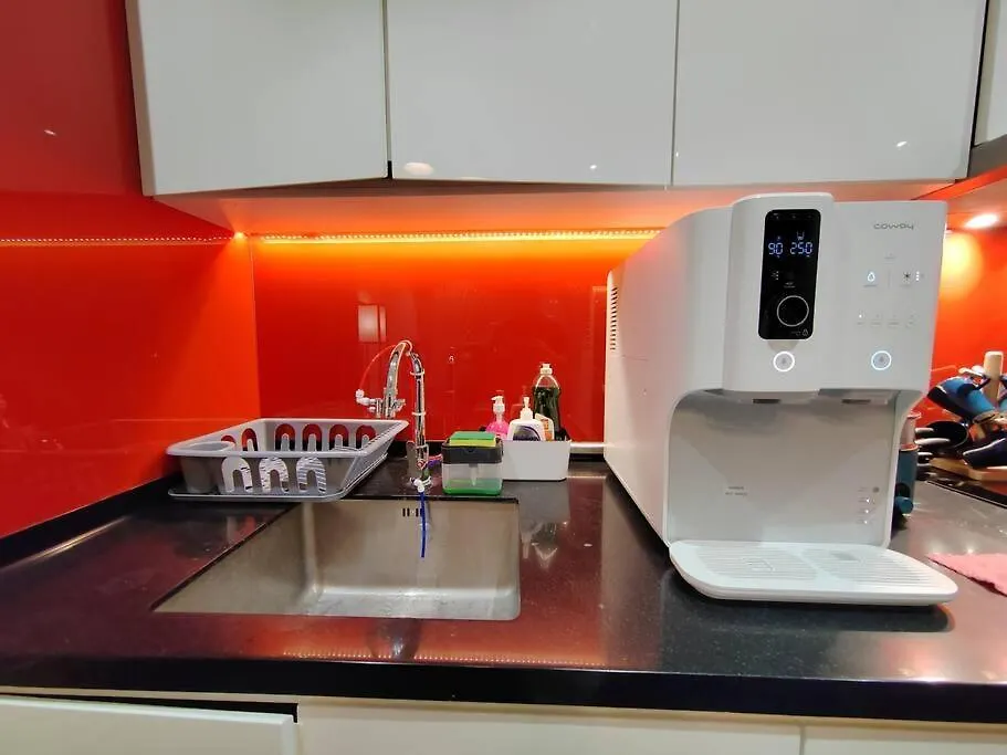 Mont Kiara Cozy 2 #2Bedroom With Balcony #Arcoris Kuala Lumpur 0*,